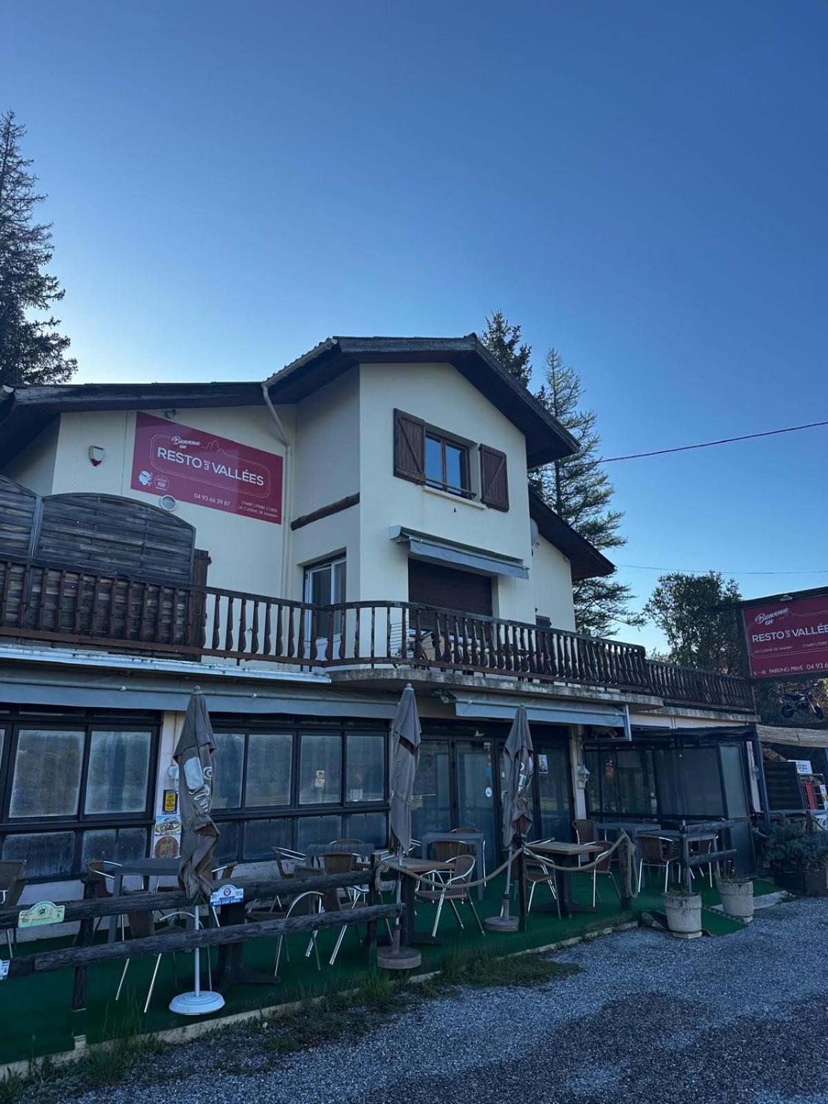 Appart'Hotel Des 3 Vallees Le Pied A Terre Seranon Екстер'єр фото